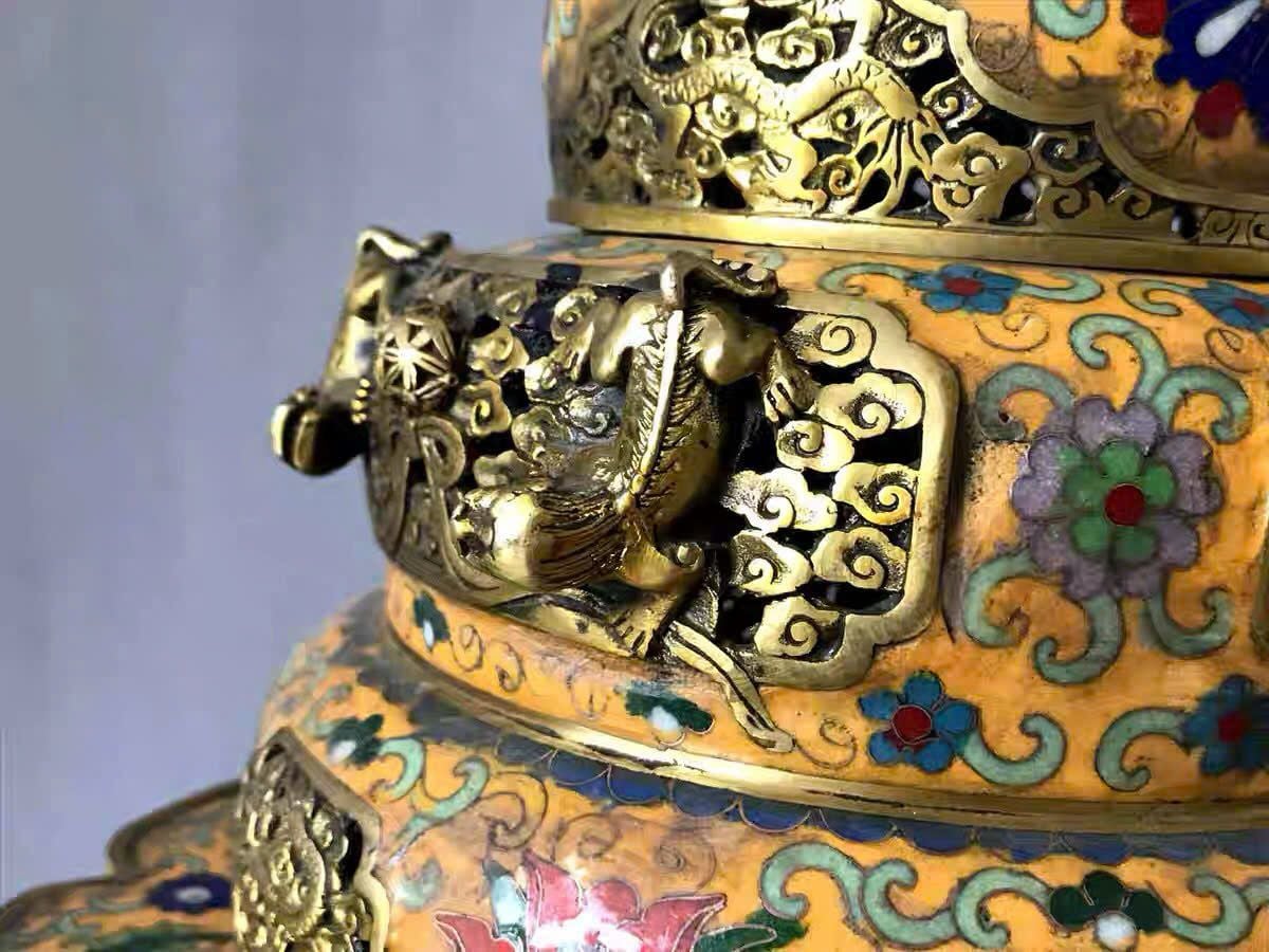  LƯ HƯƠNG CỔ - BIỂU TƯỢNG TÂM LINH & TRUYỀN THỐNG 