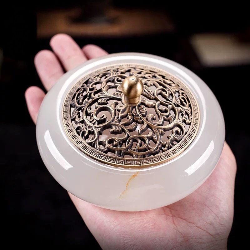  Lư Hương Ngọc Trắng Tự Nhiên – Tinh Hoa Nghệ Thuật và Tâm Linh 