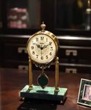  ĐỒNG HỒ ĐỂ BÀN PHONG CÁCH CHÂU ÂU CAO CẤP 