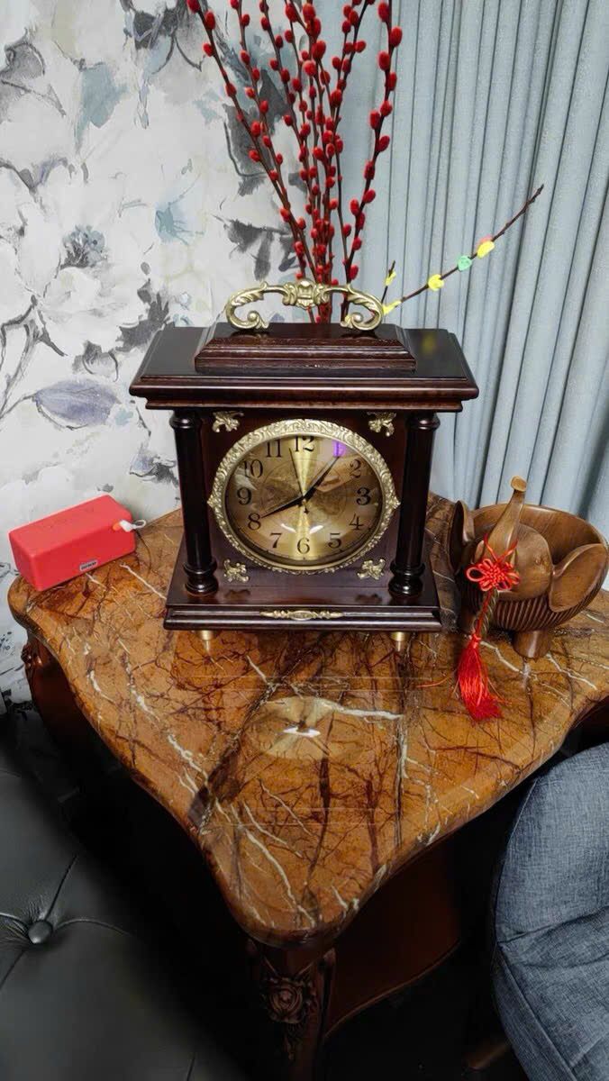  ĐỒNG HỒ ĐỂ BÀN PHONG CÁCH TRUNG HOA – KIỆT TÁC KẾT HỢP GIỮA NGHỆ THUẬT VÀ CÔNG NĂNG 