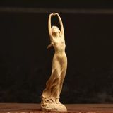  TƯỢNG CÔ GÁI GỖ HOÀNG DƯƠNG – TÁC PHẨM NGHỆ THUẬT ĐẲNG CẤP 