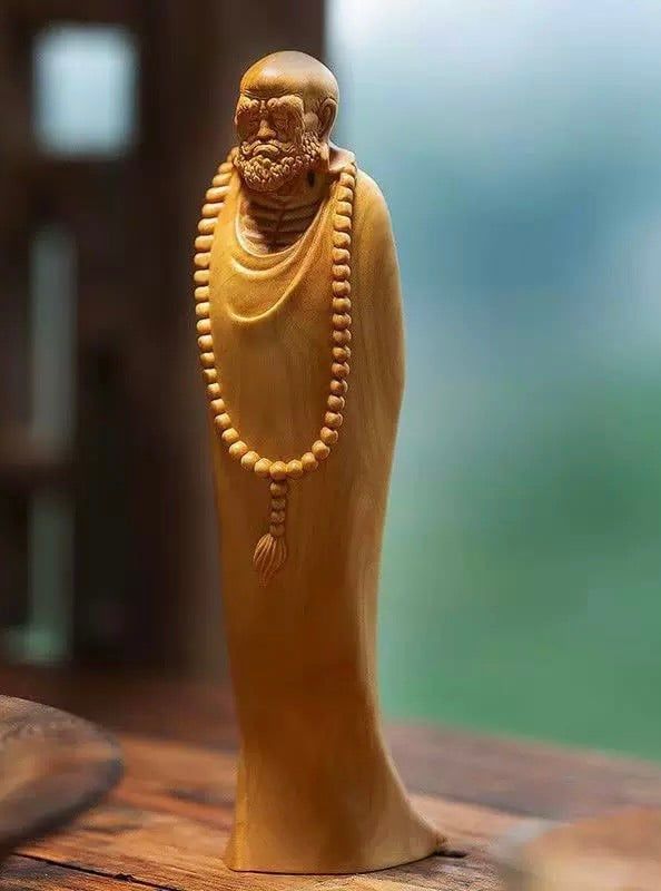  TƯỢNG BỒ ĐỀ ĐẠT MA GỖ THUJA – NGHỆ THUẬT TINH TẾ TRONG TỪNG ĐƯỜNG NÉT 