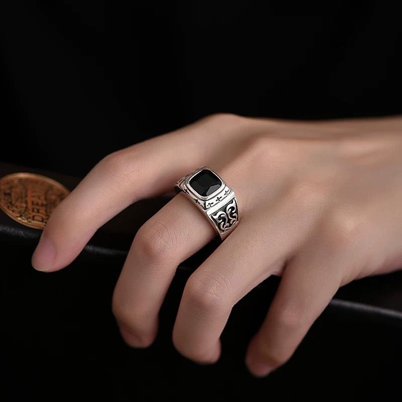  Nhẫn Đá Quý Nam Sang Trọng - Đẳng Cấp Và Tinh Tế BK-ST-003900-VN-0141 