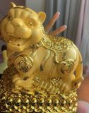  Hổ Vàng Tài Lộc - Linh Vật Tài Lộc May Mắn, Xung Túc, Hạnh Phúc Cả Năm BK-CE-002500-VN-0261 