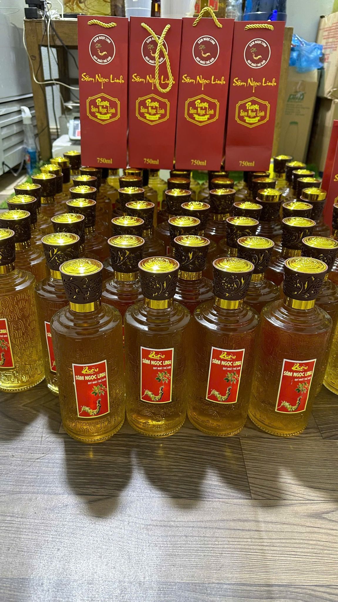  RƯỢU CỐT SÂM NGUYÊN CHẤT BK-HE-001000-VN-0449 