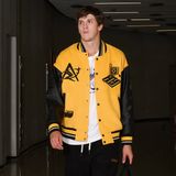  Áo Khoác Rigorer Austin Reave "Yellow" Z123410908 