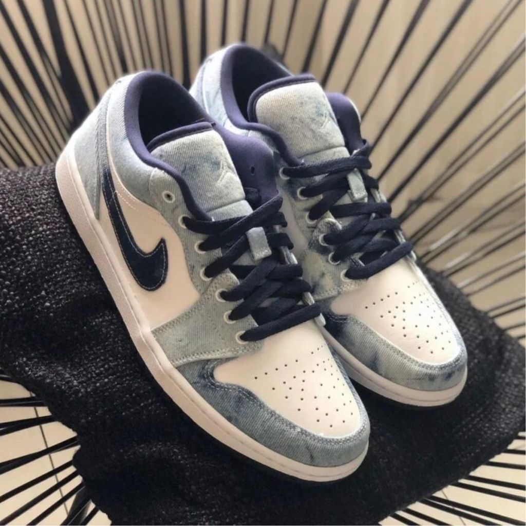 Giày Air Jordan 1 Low SE 'Washed Denim' CZ8455-100