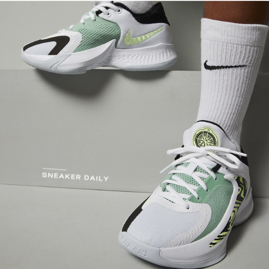 Giày Nike Zoom Freak 4 ‘Greek Coastline’ DQ0553-100