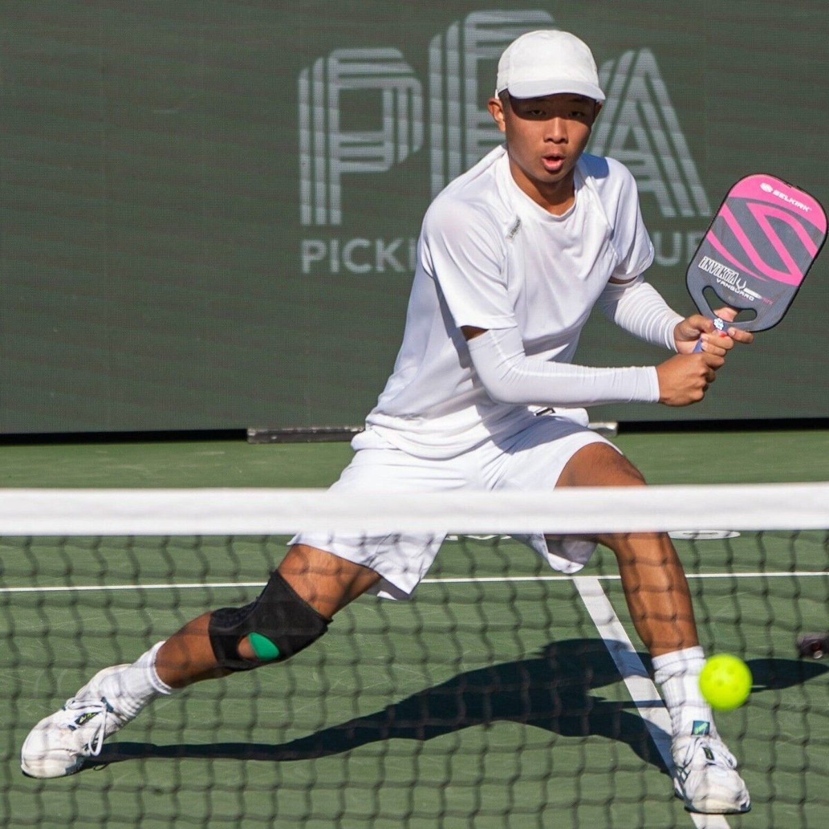  Vợt Pickeball SELKIRK VANGUARD POWER AIR INVIKTA PINK 