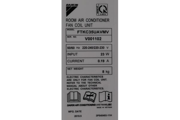  Điều hòa Daikin 1 chiều 12.000BTU inverter FTKC35UAVMV 