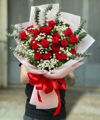 BÓ HOA 20 BÔNG HỒNG ĐỎ MIX BABY