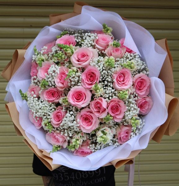 Bó hoa 25 bông hồng Chirsta Nhập Khẩu