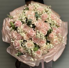 Bó hoa 33 bông hồng pastel Lung Linh