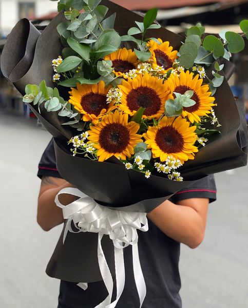 BÓ HOA 7 BÔNG HƯỚNG DƯƠNG NHỚ MONG