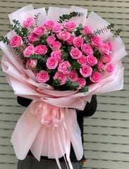 BÓ HOA HỒNG DÂU MIX LÁ BẠC