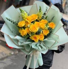 BÓ HOA HỒNG VÀNG TỰ NHIÊN