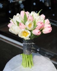 Bó Hoa Cưới Tulip Tone Trắng Hồng