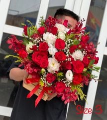 Hộp Hoa Tặng Ngày 8/3 Tone Đỏ Chủ Đạo