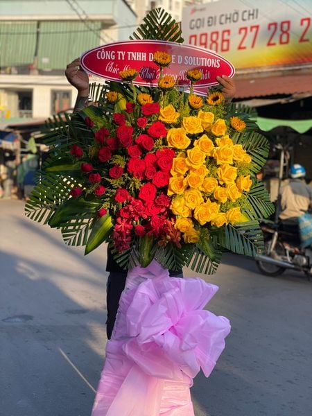 Kệ hoa chúc mừng - Rực Rỡ