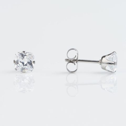 NỤ ĐÁ CZ VUÔNG 4MMT - STUDEX - CHO DA NHẠY CẢM