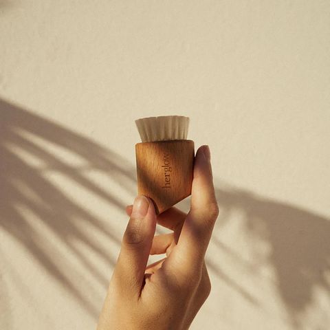 Bàn Chải Len - HERGlow Face Brush