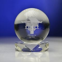 Quả cầu pha lê khắc 3D MC10