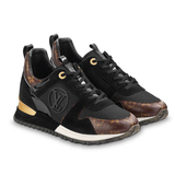  Louis Vuitton Run Away Trainer 