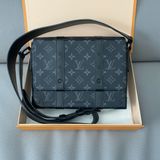  TÚI TRUNK MESSENGER M45727 