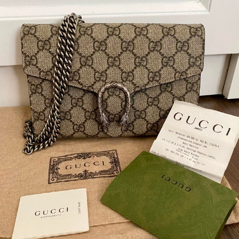  Gucci Dionysus GG Supreme Chain Wallet 