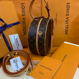  Louis Vuitton Petite Boite Chapaeu 