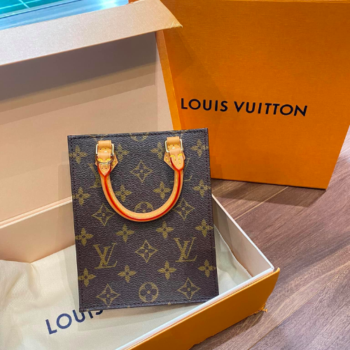 Túi Xách Louis Vuitton Petit Sac Plat M69442  Centimetvn