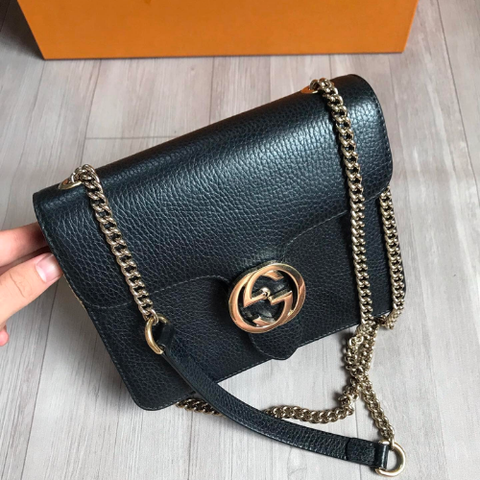  GG Interlocking Leather Chain Crossbody Black 