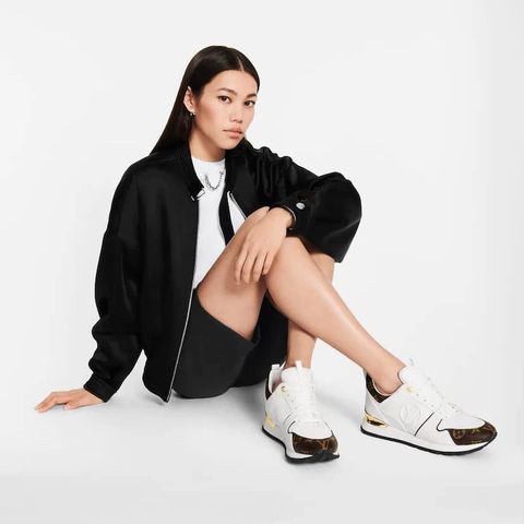  Louis Vuitton Run Away Trainer 