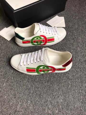  Gucci Ace Interlocking 