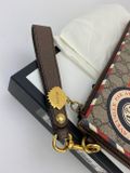 Gucci Clutch Tiger Head (Like New) 