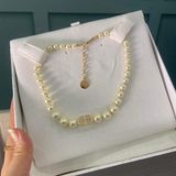  Chocker Dior 30 Montaigne 