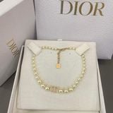  Chocker Dior 30 Montaigne 