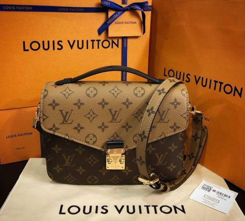 Louis Vuitton Pochette Metis M44876 (New) 