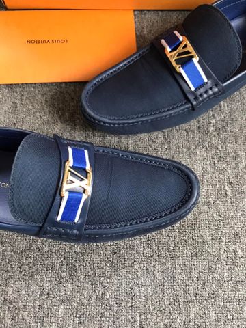  Louis Vuitton Hockenheim Moccasins (Like new) 