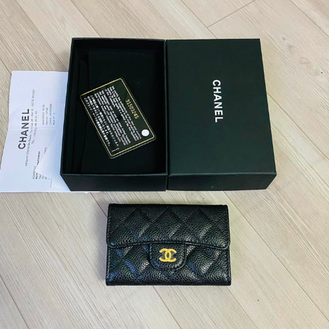  Chanel Classic Card Holder 