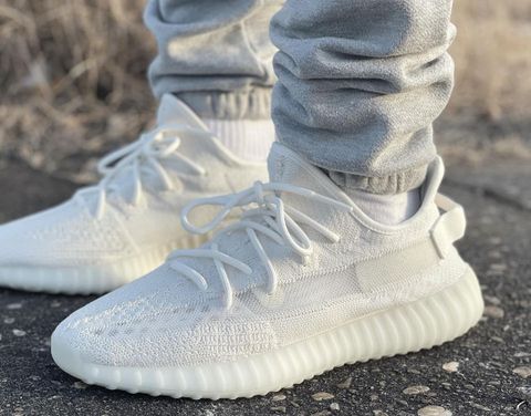  Yeezy Boost 350 V2 Pure Oat 