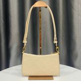  Easy Pouch On Strap Monogram Empreinte Leather 