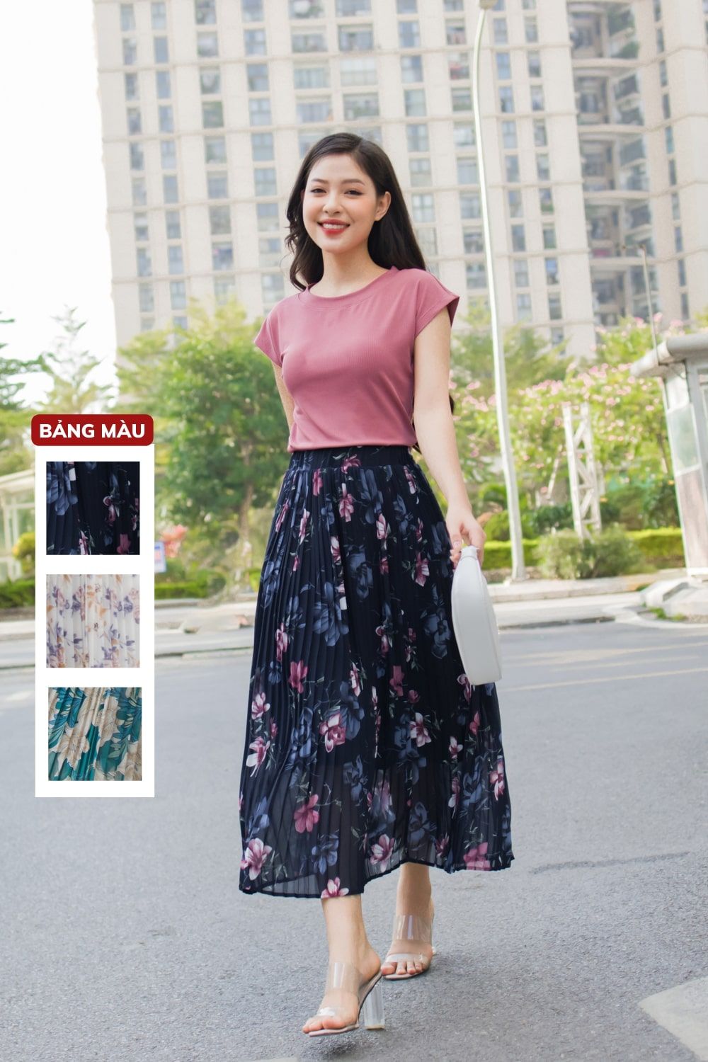 D812170 Váy hai dây maxi dập ly