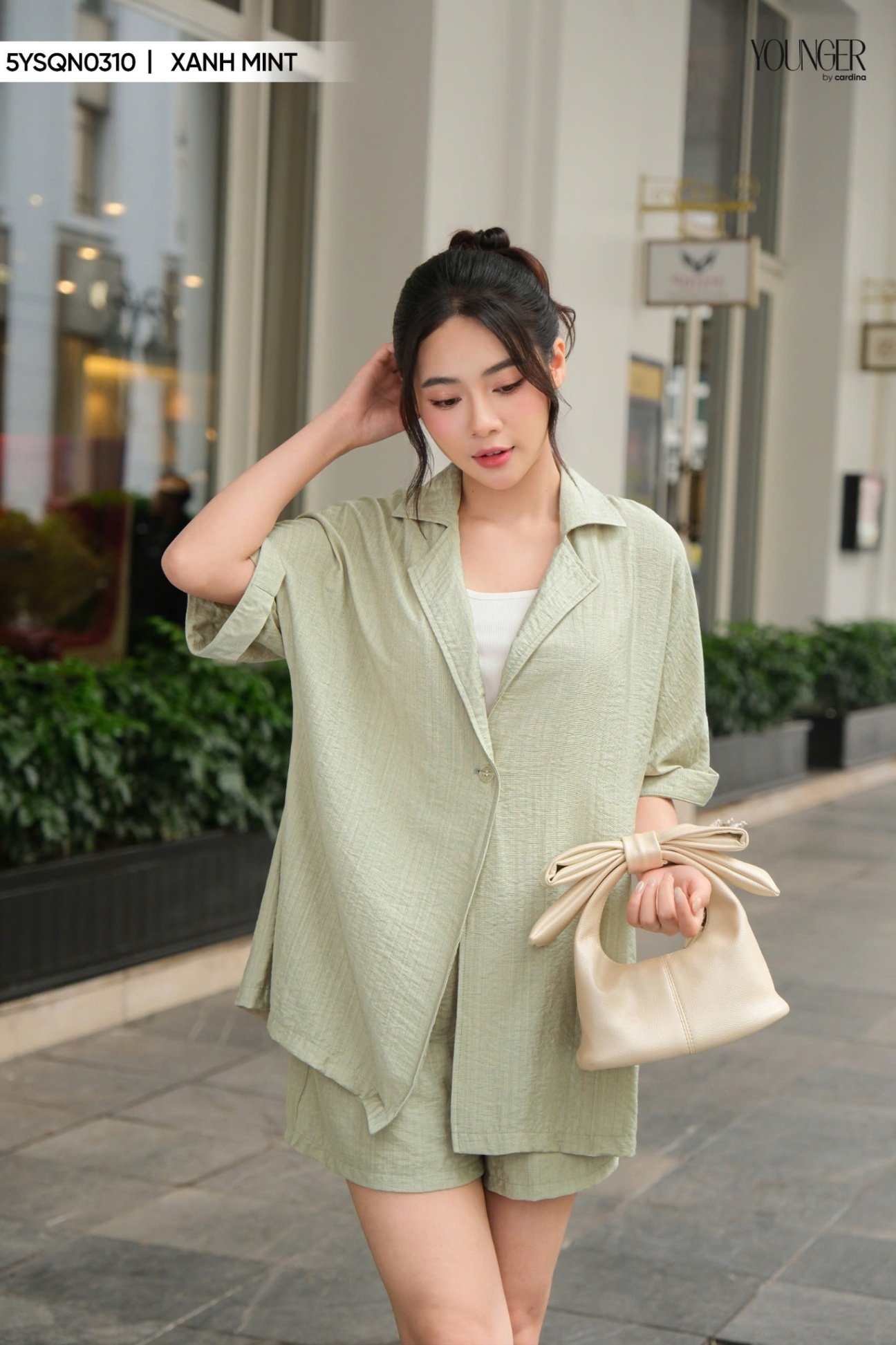 túi cầm tay nữ