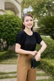  Áo blouse nữ chất liệu tằm Ý tay cộc dập ly 