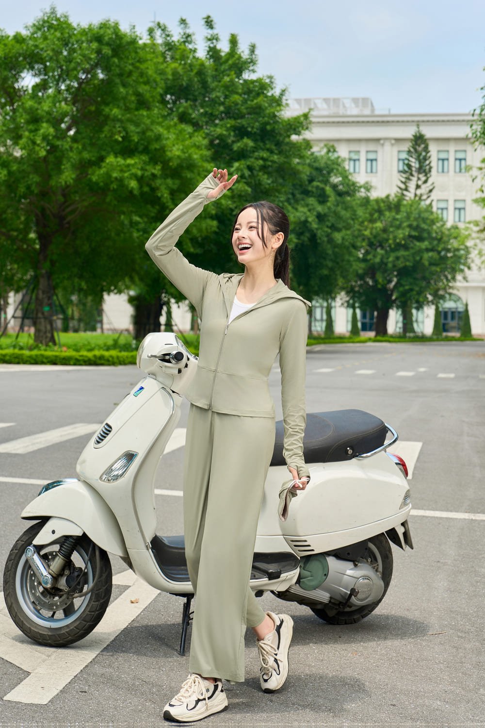 Màu sáng hay màu tối bắt nắng hơn