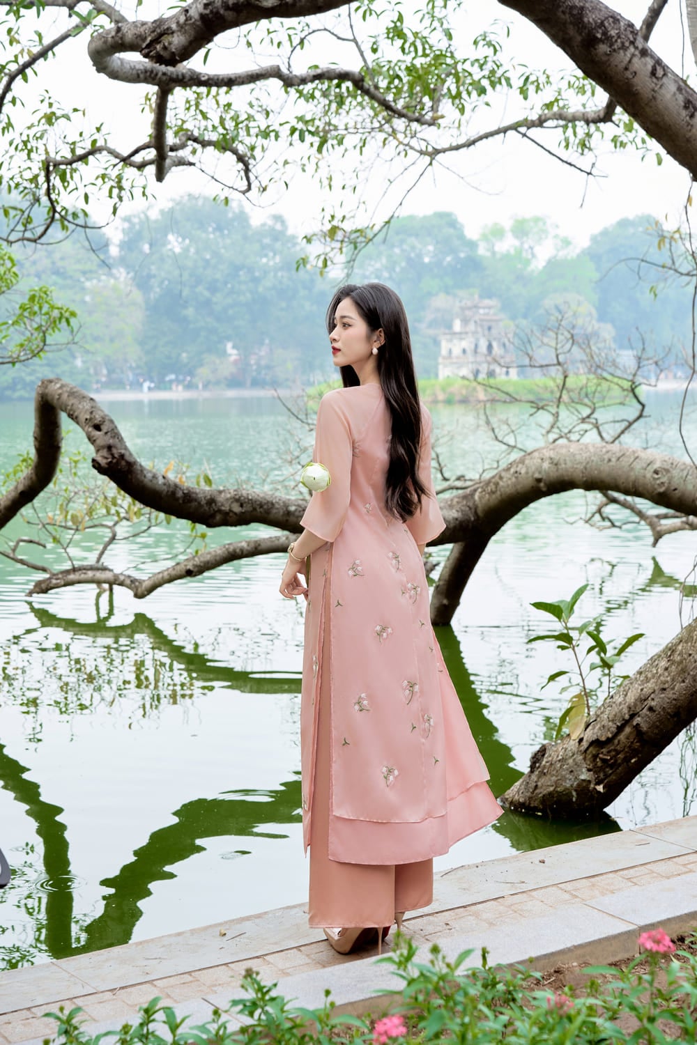 đi chùa nên mặc gì