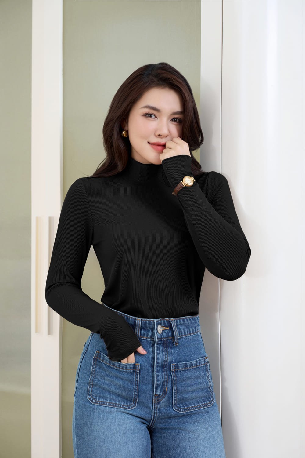 Áo len cổ lọ ôm sát