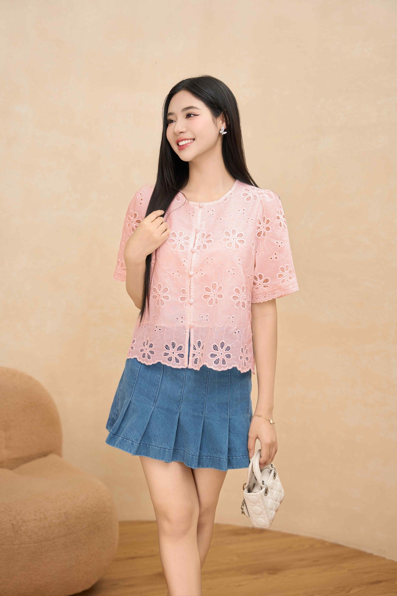 nữ 1994 mệnh gì hợp màu gì