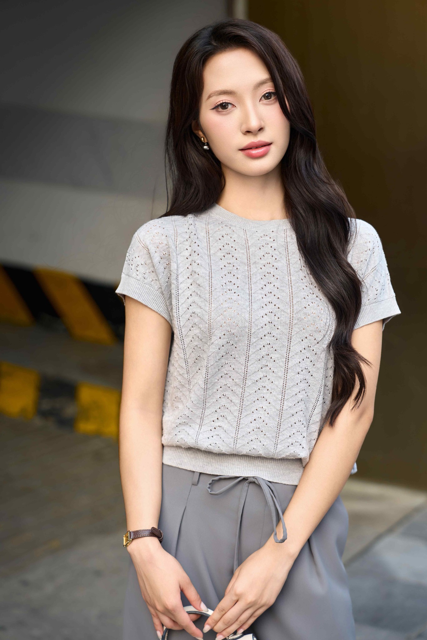 nữ 1998 mệnh gì hợp màu gì